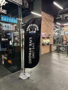 مميزات ستاندات اعلام الشاطئ